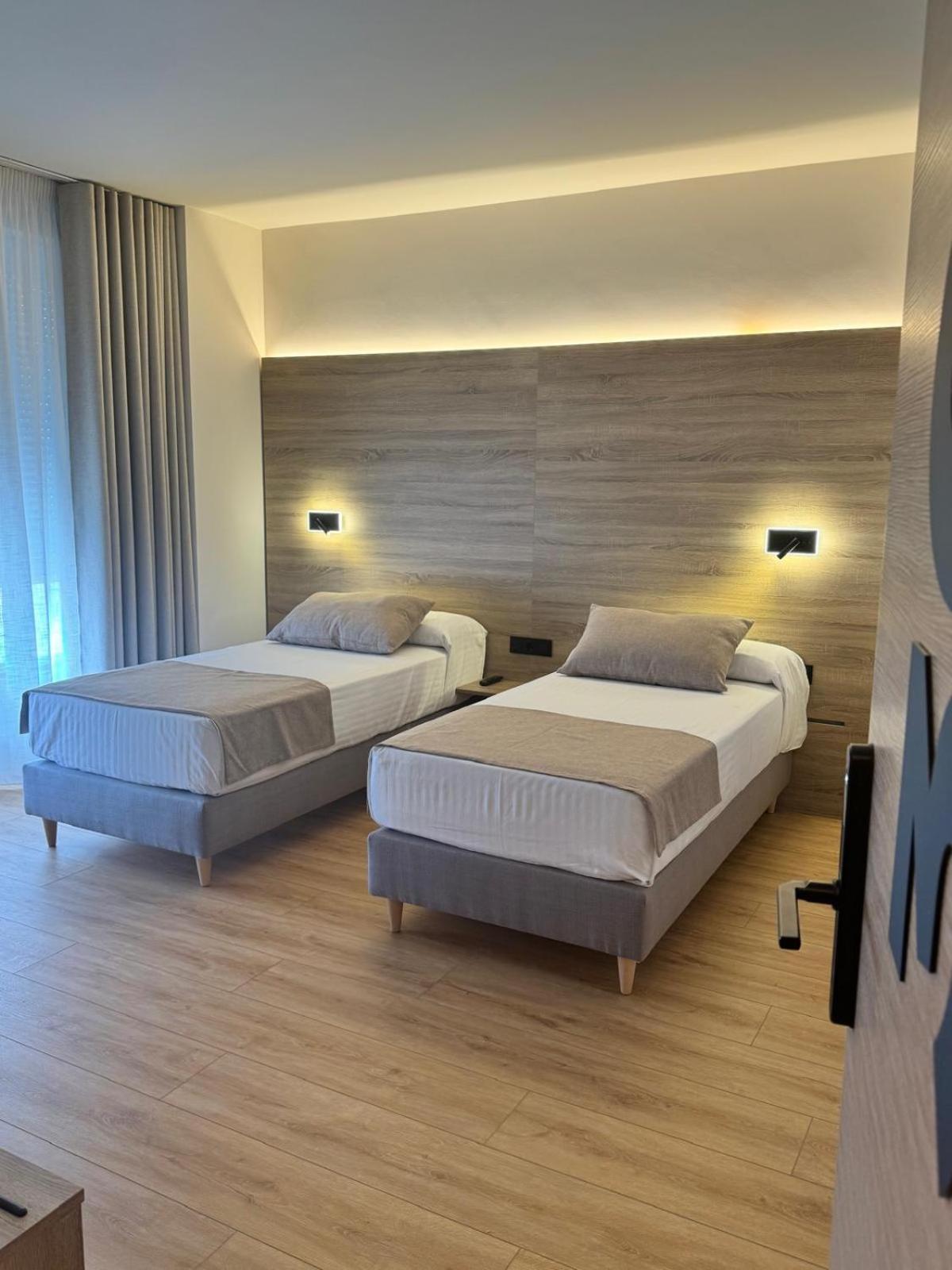 Miramar Suites Сада Екстер'єр фото